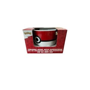 Silver Buffalo Pokemon Pokeball Ceramic Ramen Noodle Bowl with🥢Microwave safe-